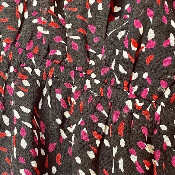 Express abstract print long sleeve surplice romper - Picture 15 of 16